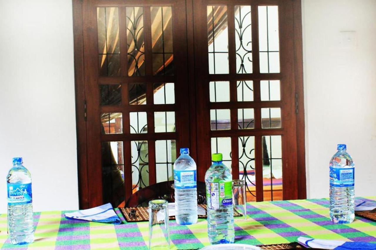 Keerthi Homestay Σιγκιρίγια Εξωτερικό φωτογραφία